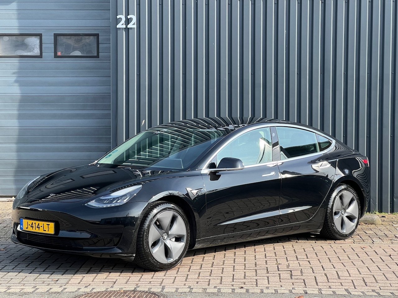 Tesla Model 3 - Standard RWD Plus 60 kWh|Soh 87% - AutoWereld.nl