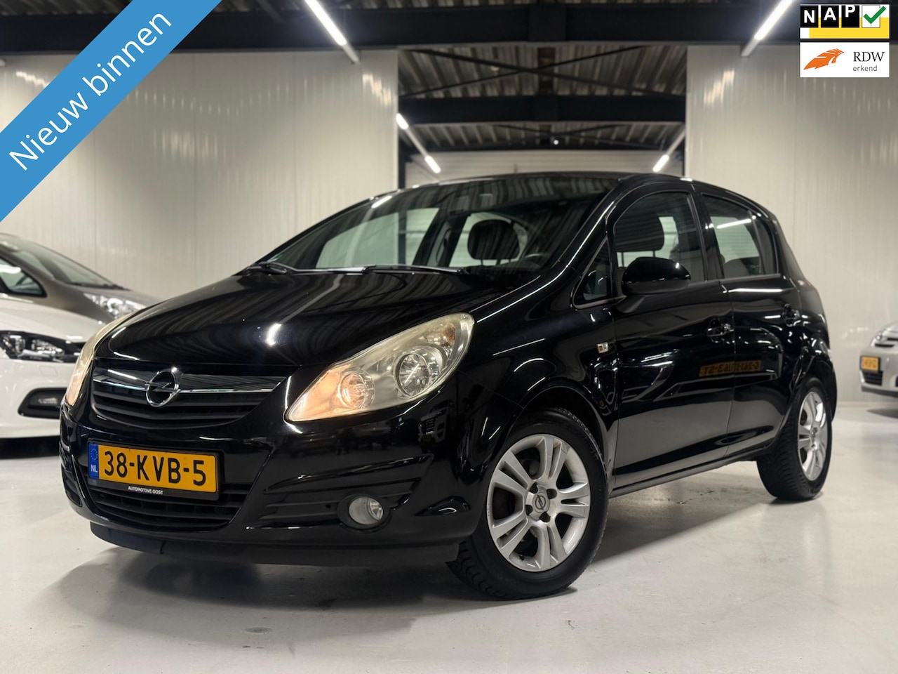 Opel Corsa - 1.4-16V Enjoy Airco|Cruise|NEW APK - AutoWereld.nl