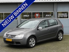 Volkswagen Golf - 1.6 5Deurs Optive 4 Airco Navi LMV Isofix Metallic lak