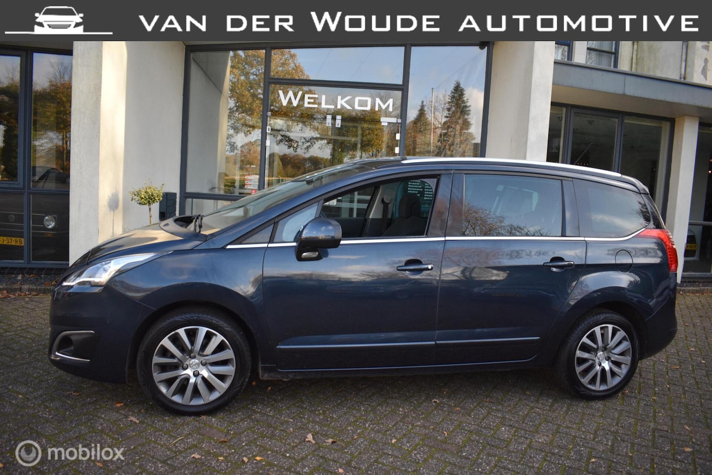 Peugeot 5008 - 1.6 THP Style 7p. Panodak|Clima|Cruise|Navi! - AutoWereld.nl