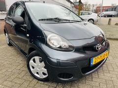 Toyota Aygo - 1.0-12V Cool 5 DEURS AIRCO LAGE KM STAND