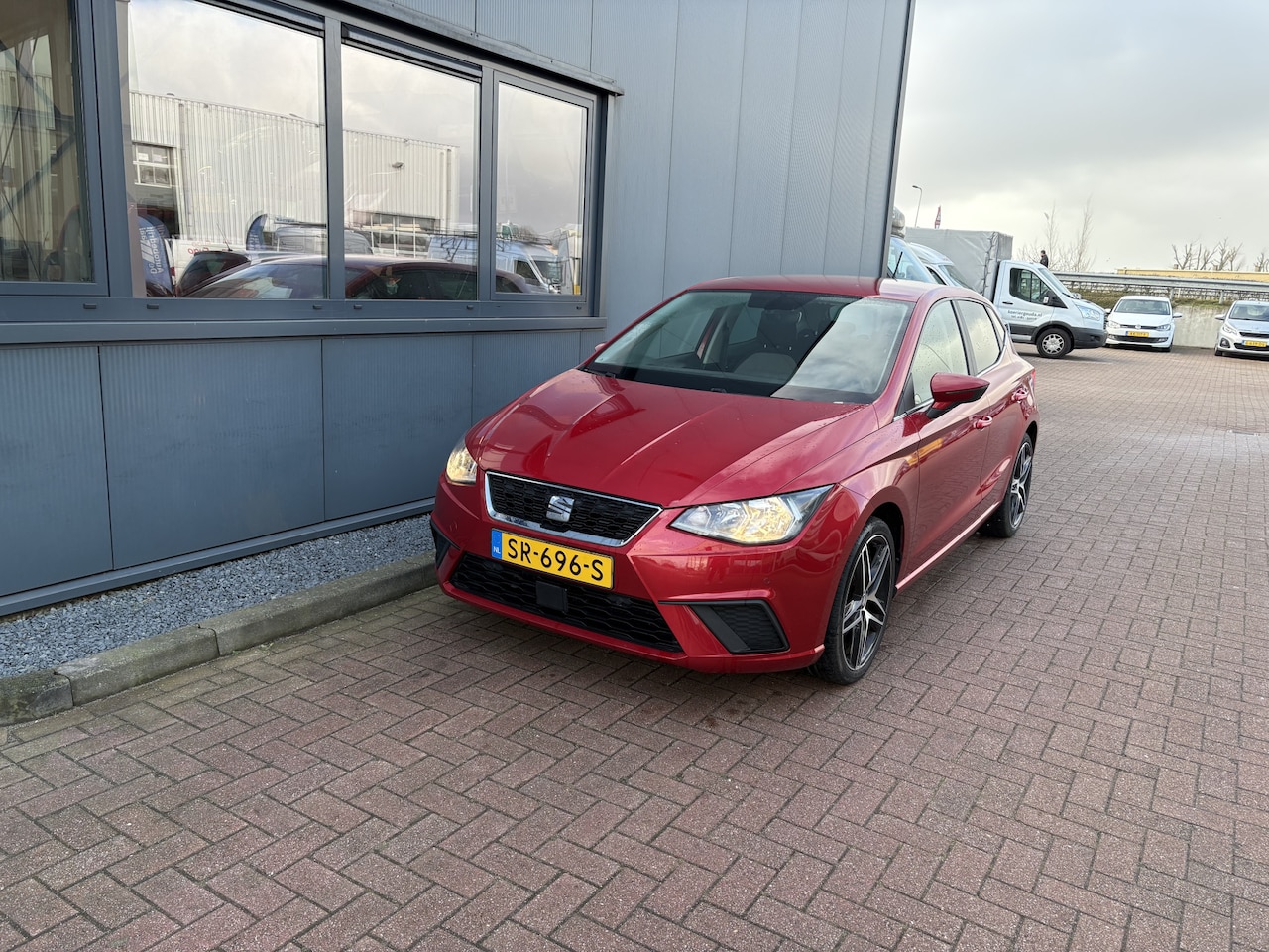 SEAT Ibiza - 1.0 TSi 95pk Style Business Intense 5-drs. CAMERA/CARPLAY/ADAPT.CRUISE/PDC/18INCH - AutoWereld.nl