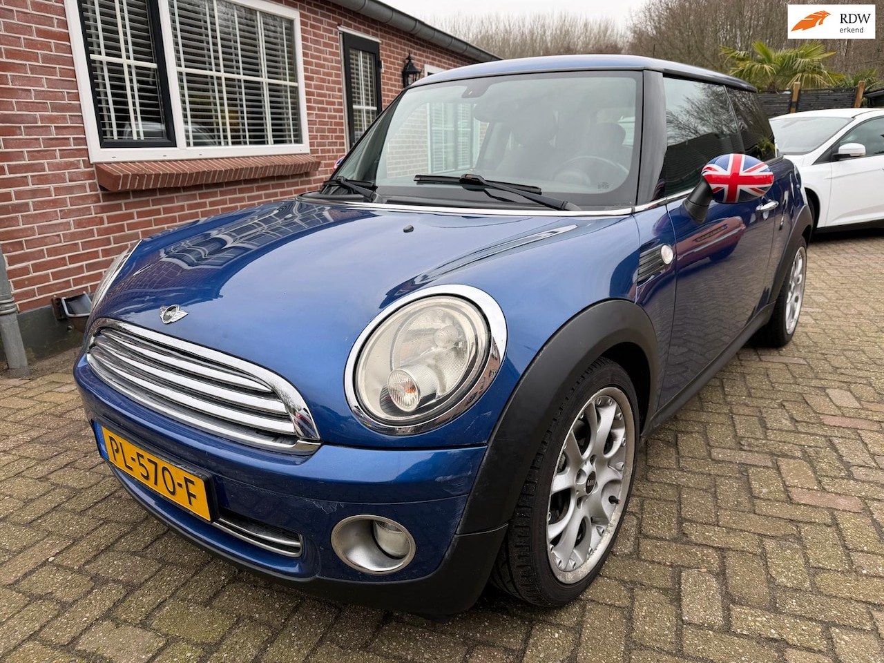 MINI One - Mini 1.4 NIEUWE APK 12-01-2027 AUTOMAAT - AutoWereld.nl