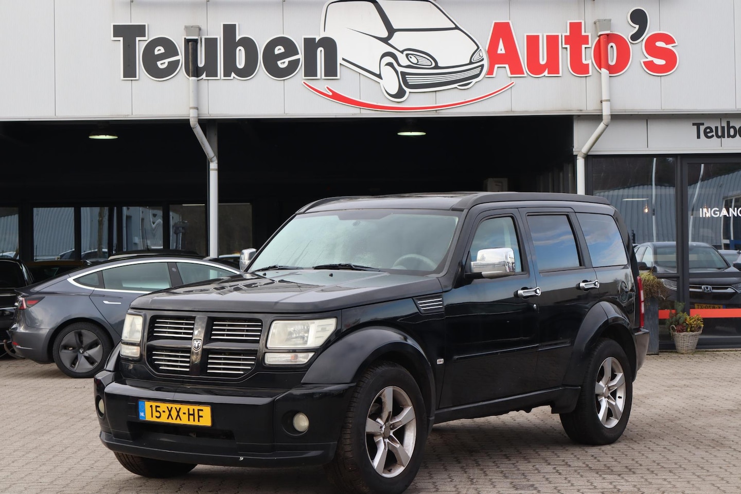 Dodge Nitro - 3.7 V6 SE Airco, Schuif- kanteldak, Trekhaak, Elektrische ramen - AutoWereld.nl