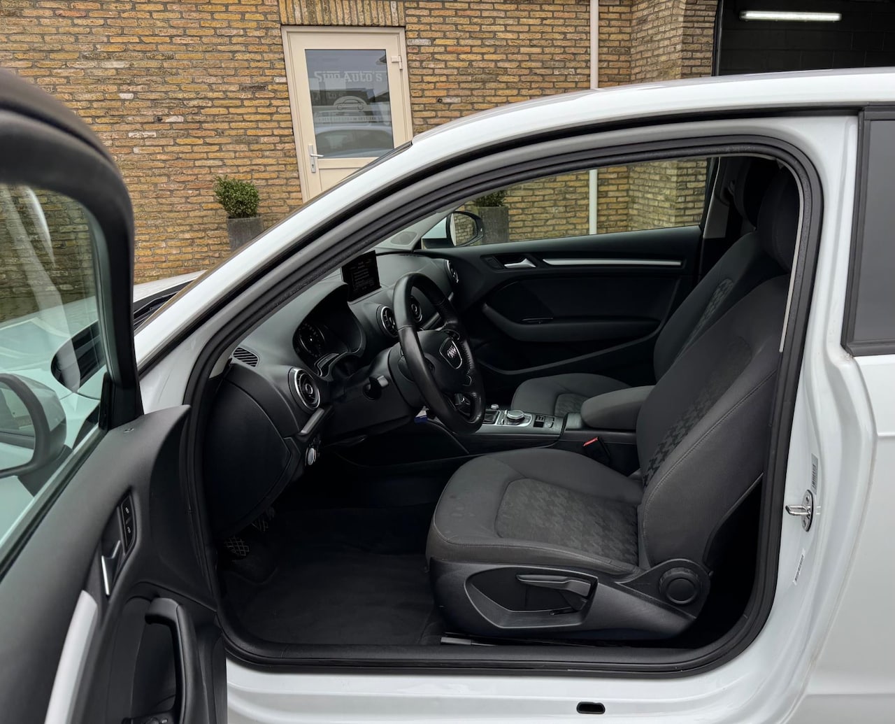 Audi A3 - 1.2 TFSI Bj 2014 Mooie sportieve Auto - AutoWereld.nl