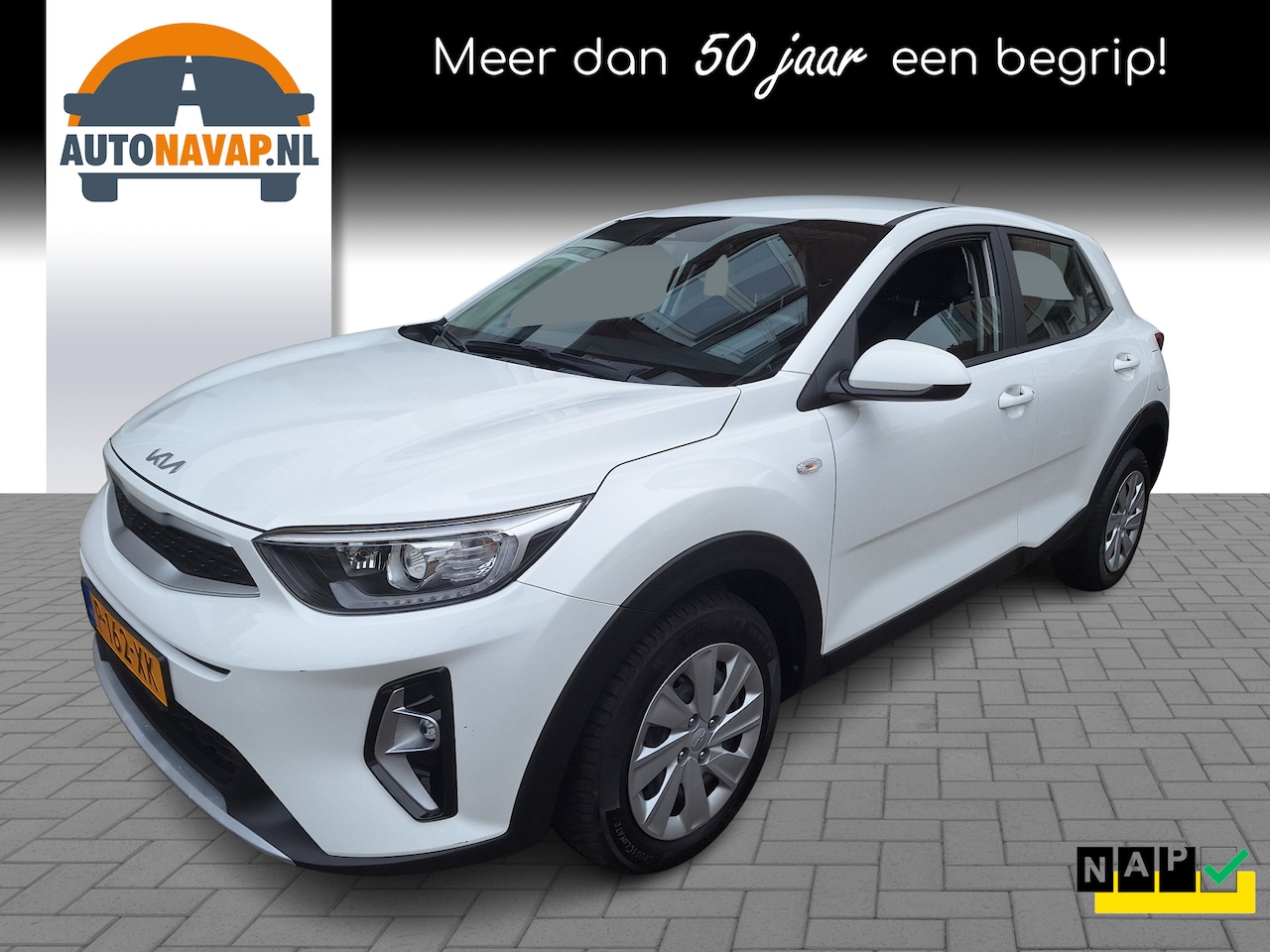 Kia Stonic - 1.0 T-GDi MHEV ComfortLine /Navi/Apple/Android/Cruise/1e Eig/Garantie - AutoWereld.nl
