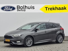 Ford Focus - ST-Line EcoBoost 125pk | Trekhaak | Verwarmde Voorruit | Cruise | Apple Carplay/Android au