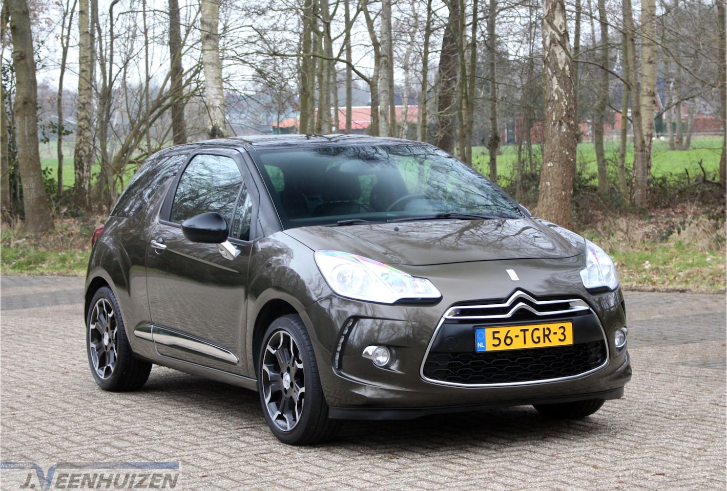 Citroën DS3 - 1.6 e-HDi So Chic | 2012 | Navi | Cruise | - AutoWereld.nl