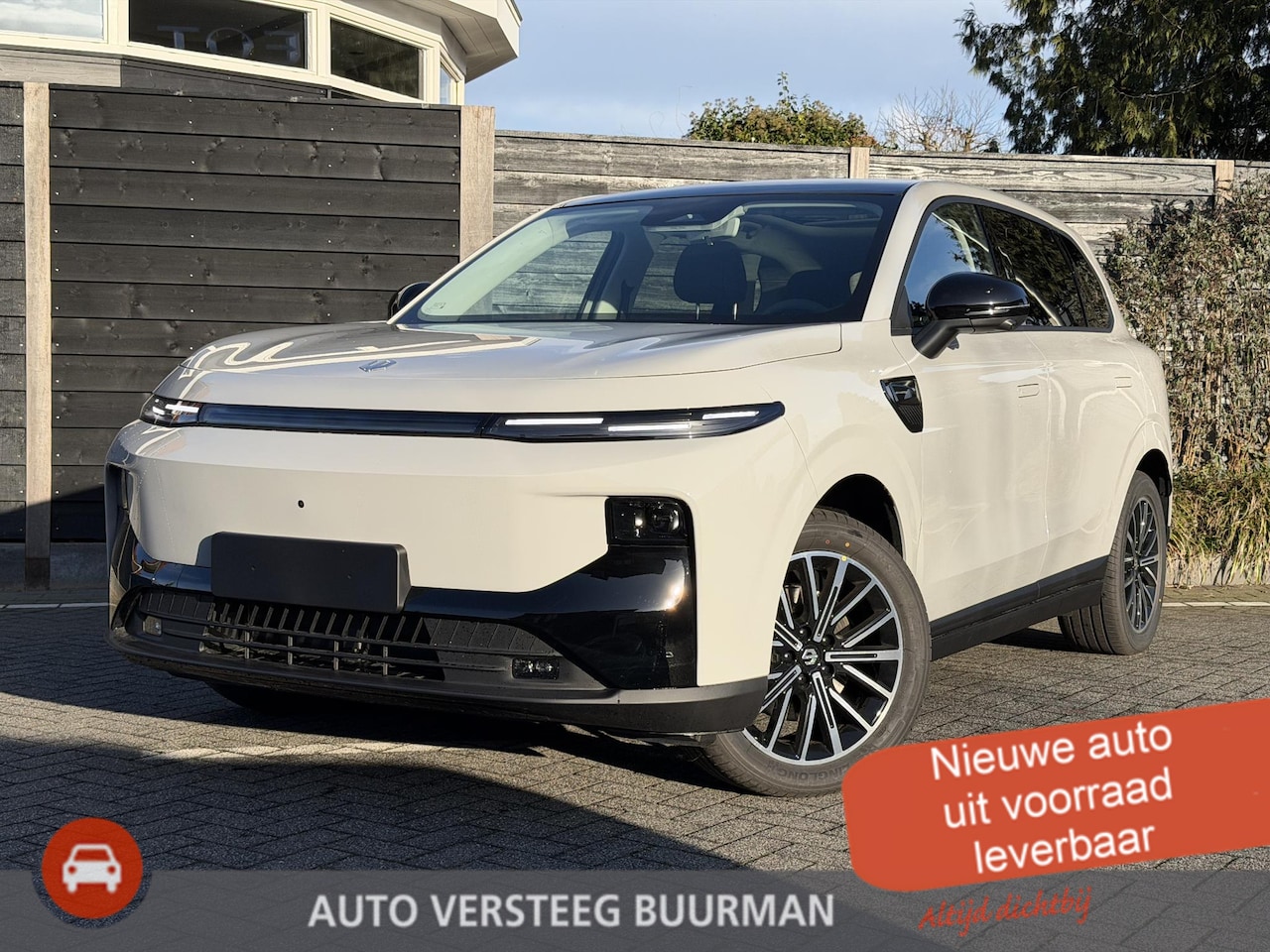 Leapmotor B10 - Design ProMax 67.1 kWh 218PK Automaat Navigatie, Camera 360, Lichtmetalen velgen, Elektris - AutoWereld.nl