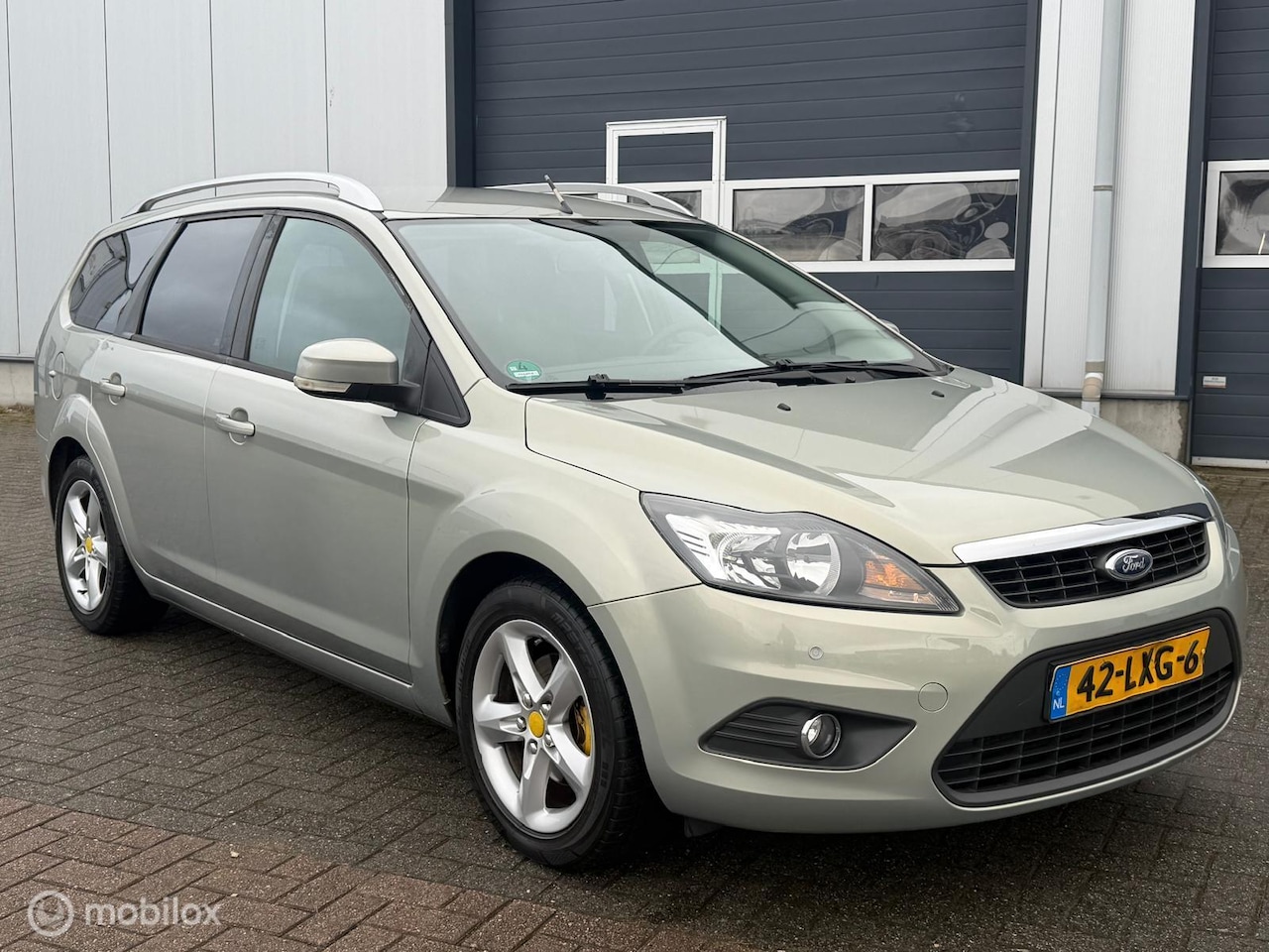Ford Focus Wagon - 1.6 Comfort | Airco - AutoWereld.nl