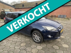 Ford Focus Wagon - 1.0 EcoBoost Trend Geen Motor