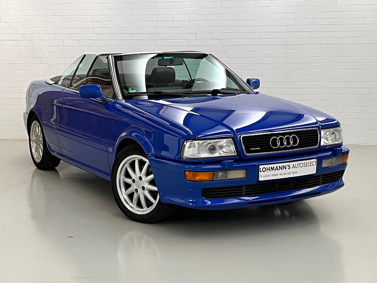 Audi Cabriolet - 2.8 Nogaro-blauw Airco Leer/alcantara 17-inch Windscherm Hardtop - AutoWereld.nl