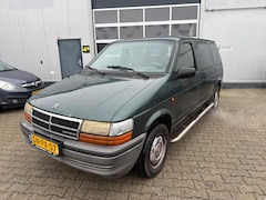 Chrysler Voyager - 2.5i S 1993 Benzine 5-Persoons Rolstoel Rolstoelauto