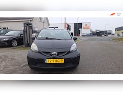 Toyota Aygo - 1.0-12V