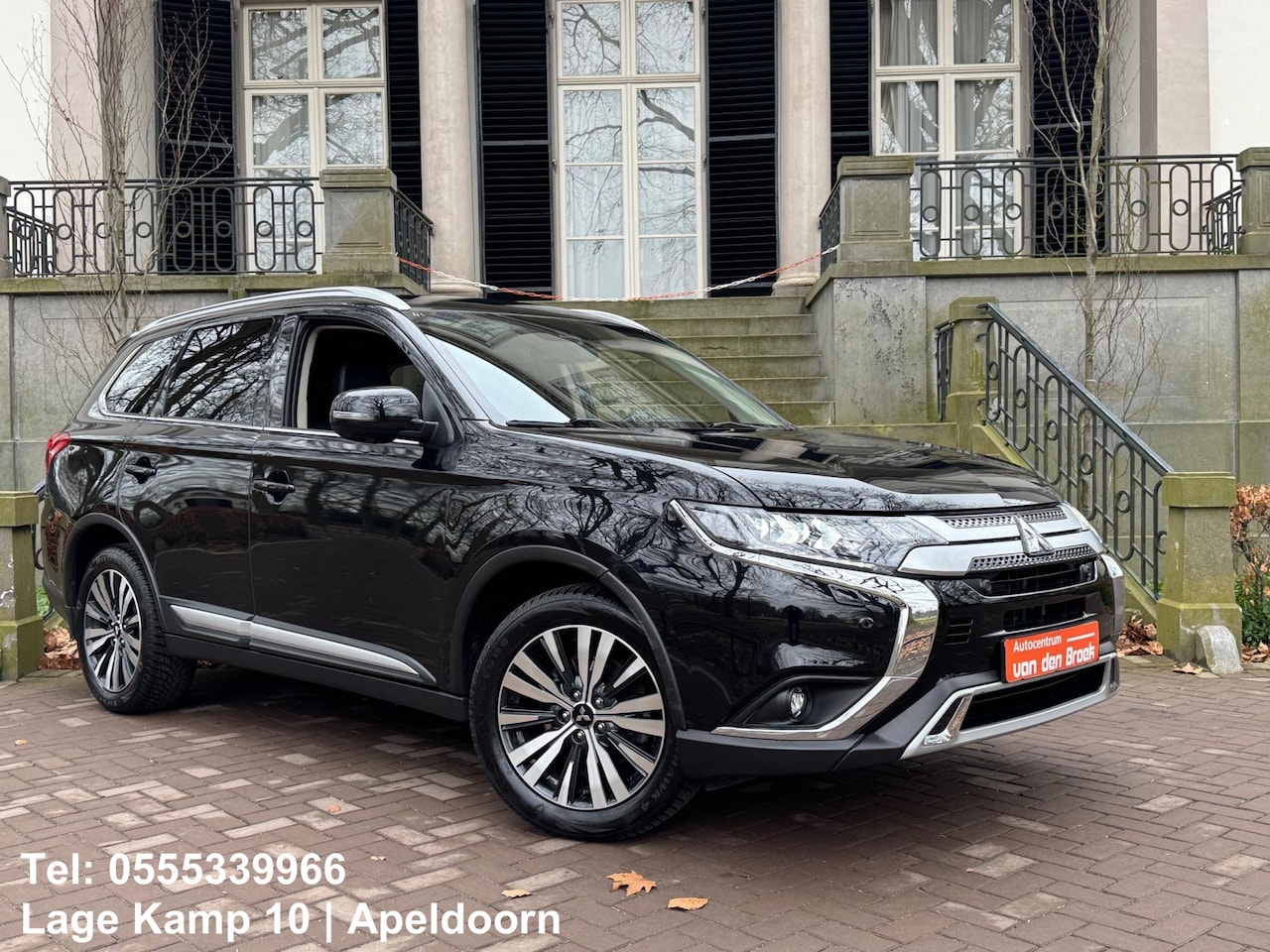 Mitsubishi Outlander - 2.0 4WD Limited+ 7P Automaat Leder Navi Trekhaak Camera Xenon Pdc V+A Full Options - AutoWereld.nl