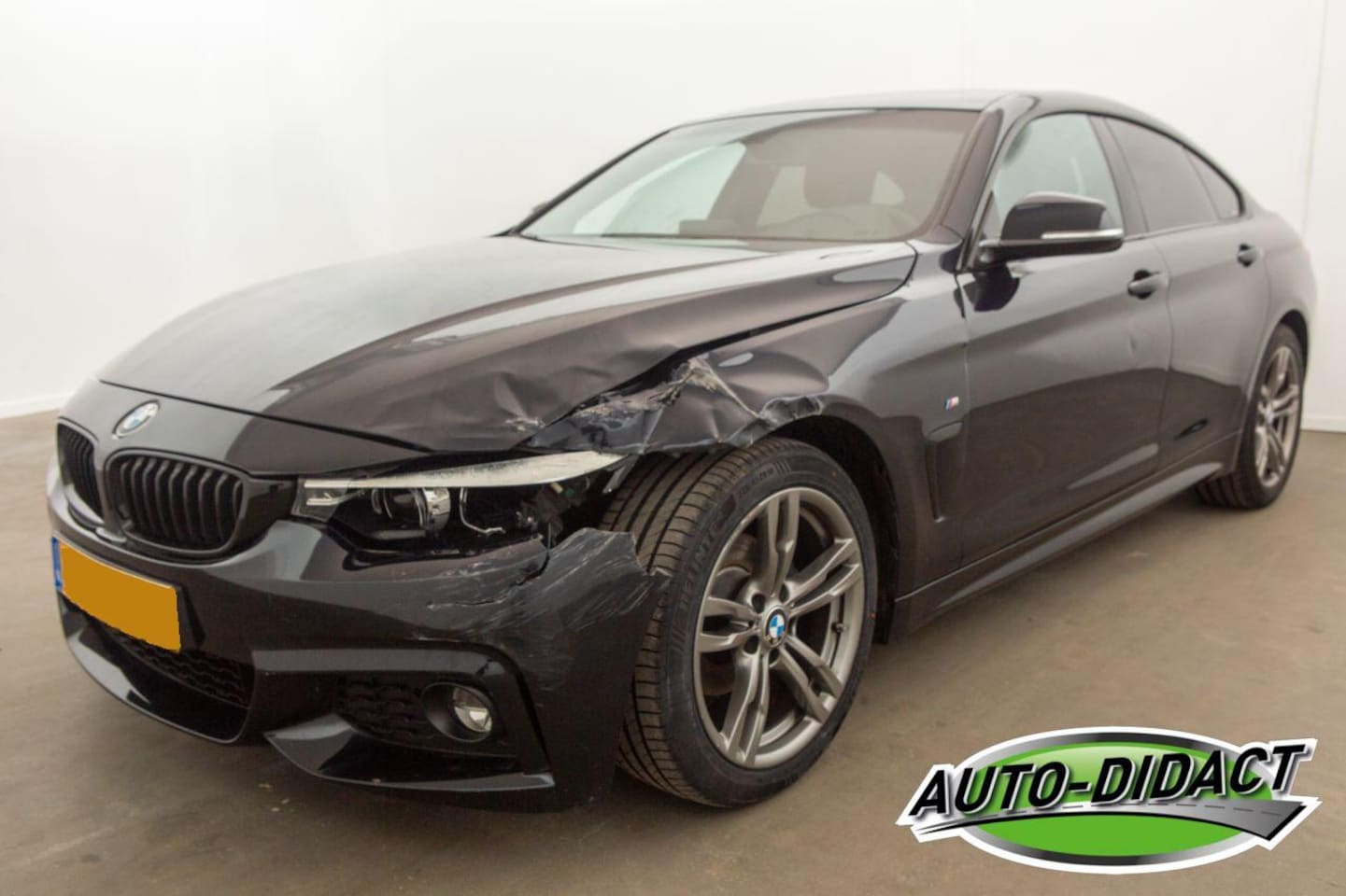 BMW 4-serie Gran Coupé - 418i Automaat Navi Executive - AutoWereld.nl