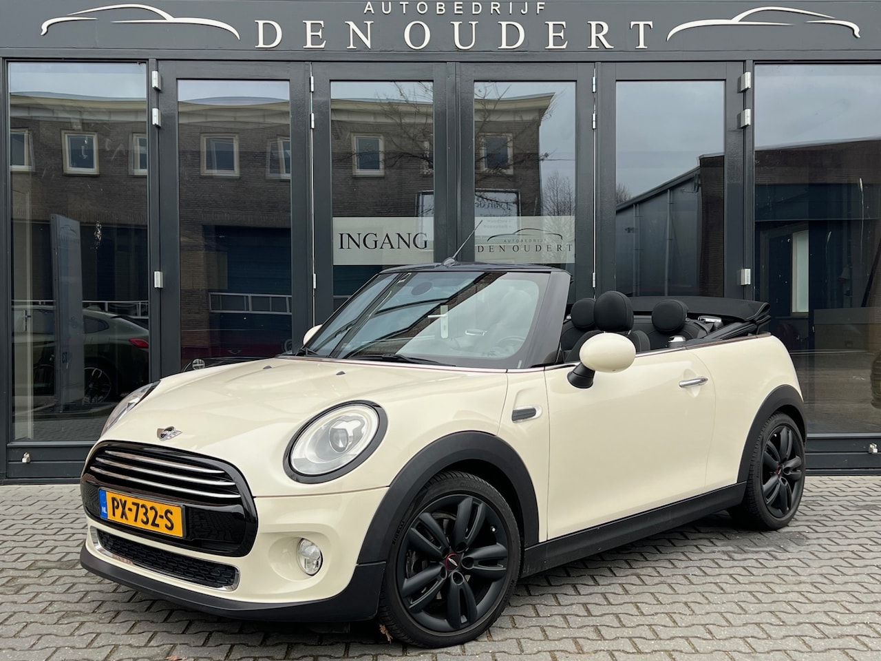 MINI Cabrio - Mini 1.5 Cooper Chili AUT LED / NAVI / 17INCH JCW 2016 - AutoWereld.nl