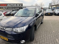 Mitsubishi Outlander - 2.0 Intense navi LM camera trekhaak