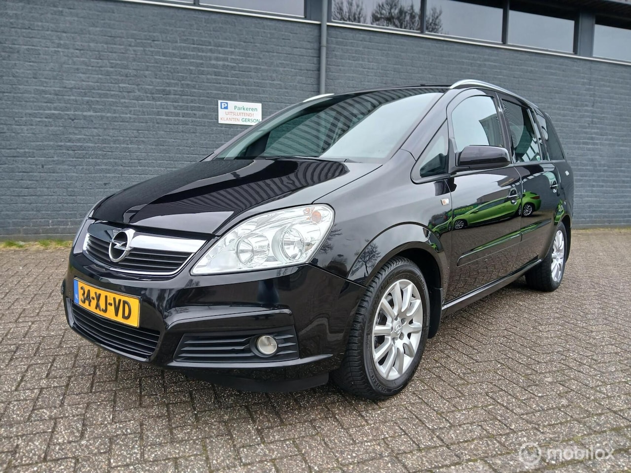 Opel Zafira - 1.8 7-Persoons/Apk 02-'27 - AutoWereld.nl