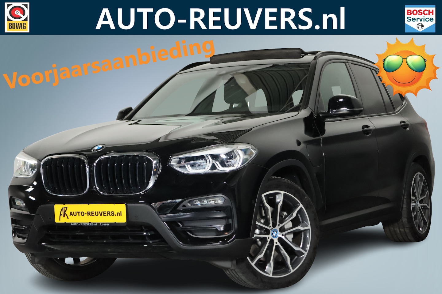 BMW X3 - xDrive30e / Panorama / Navi / HUD / Keyless / Carplay / DAB - AutoWereld.nl