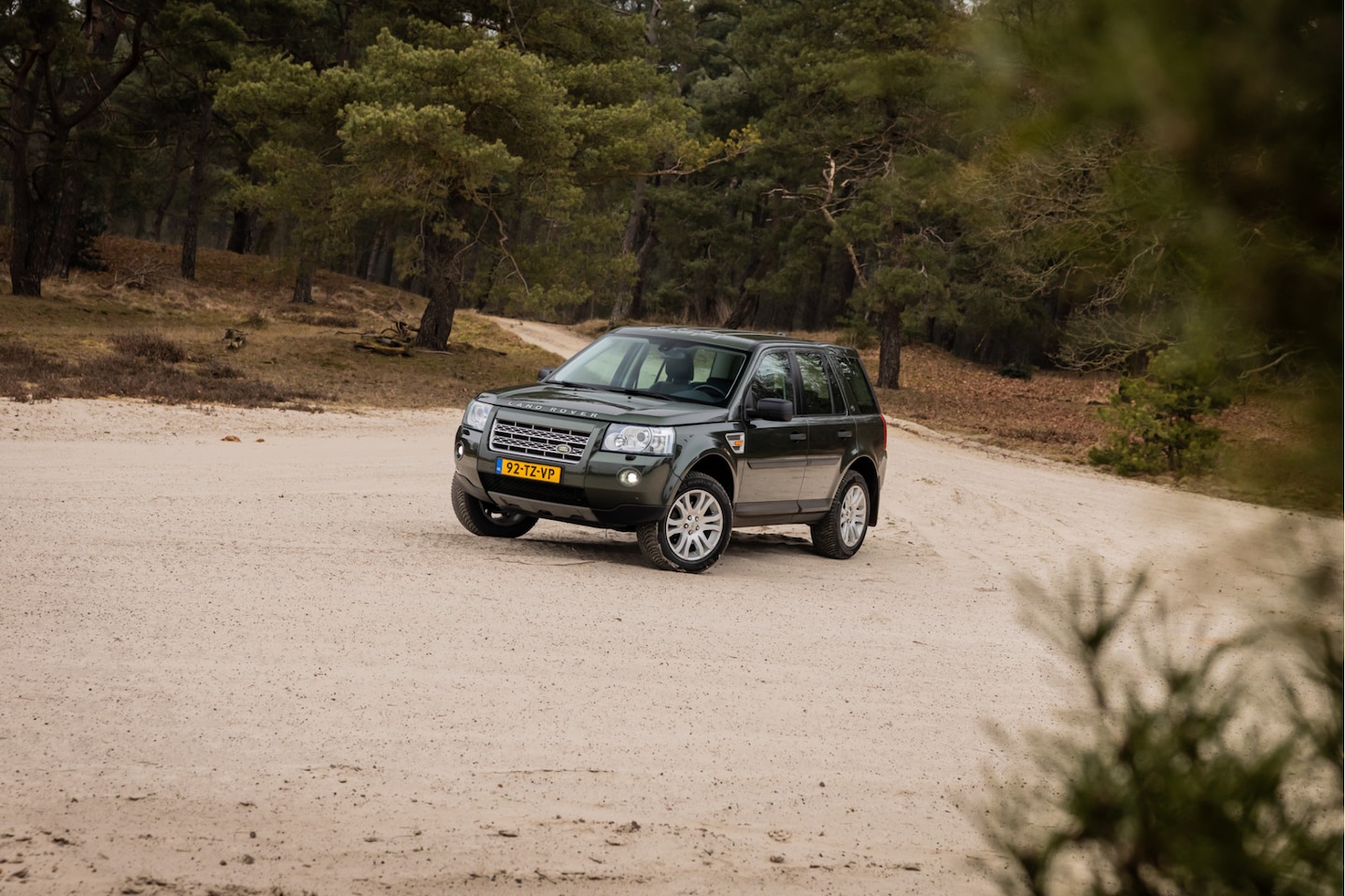 Land Rover Freelander - 3.2 i6 HSE Benzine Zeer nette staat - AutoWereld.nl