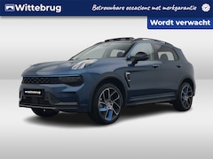 Lynk & Co 01 - 1.5 WORDT VERWACHT Plug In Hybrid | Schuif Kanteldak | Navigatie | Camera Voor en Achter |