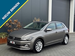 Volkswagen Polo - 1.0 TSI Highline NAVI AIRCO SPORTVELGEN PDC ELEK PAKKET