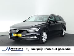 Volkswagen Passat Variant - 1.6 TDI 120pk H6 Comfortline Trekhaak Navigatie