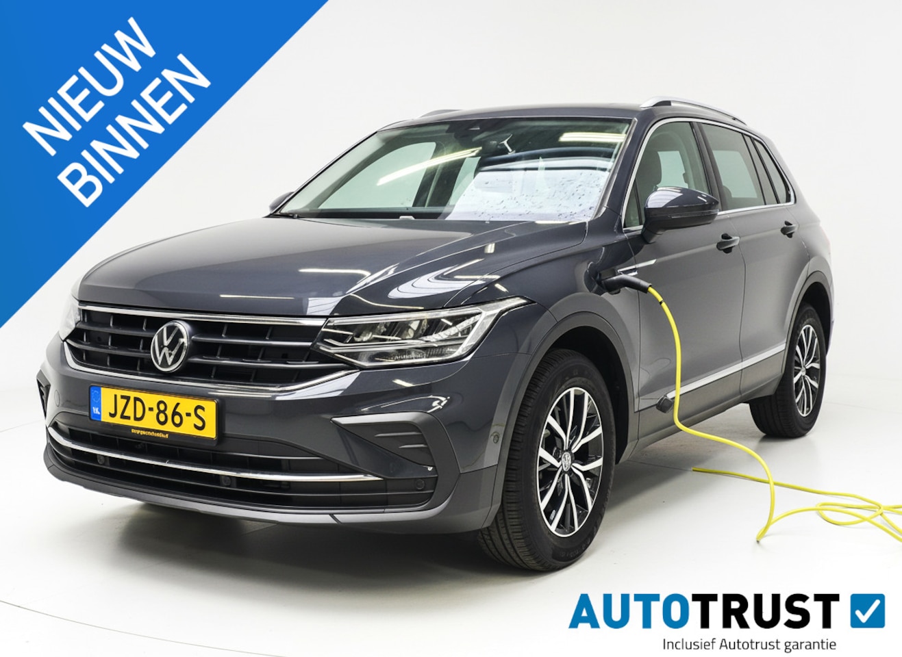 Volkswagen Tiguan - 1.4 TSI eHybrid Life TREKHAAK LED STOEL+STUURVERW. - AutoWereld.nl