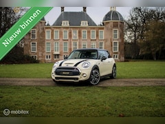 MINI Cooper S - 2.0 Serious Business