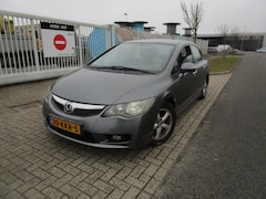 Honda Civic - 1.3 Hybrid Elegance