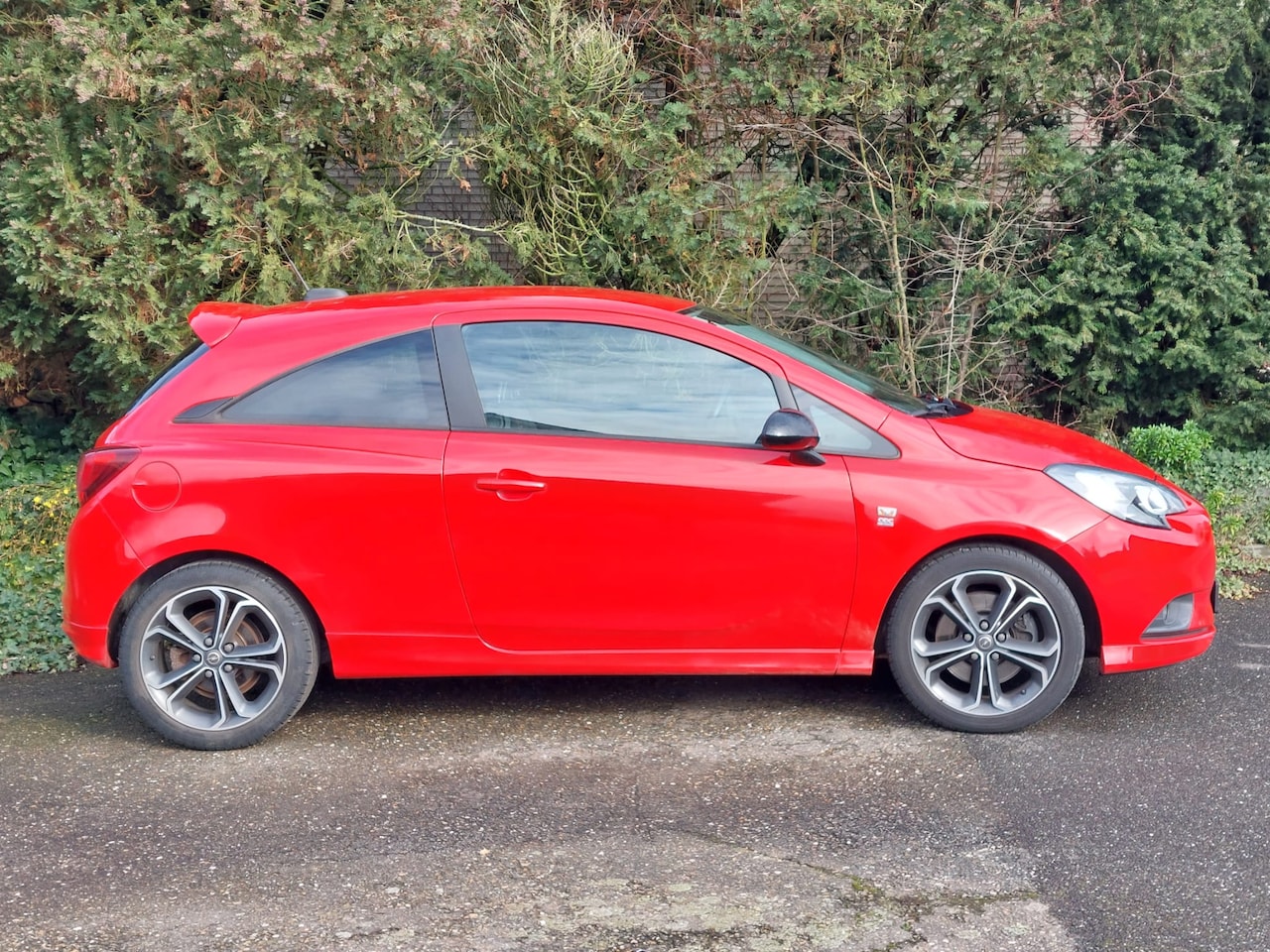 Opel Corsa - 1.4 Edition OPC line - AutoWereld.nl