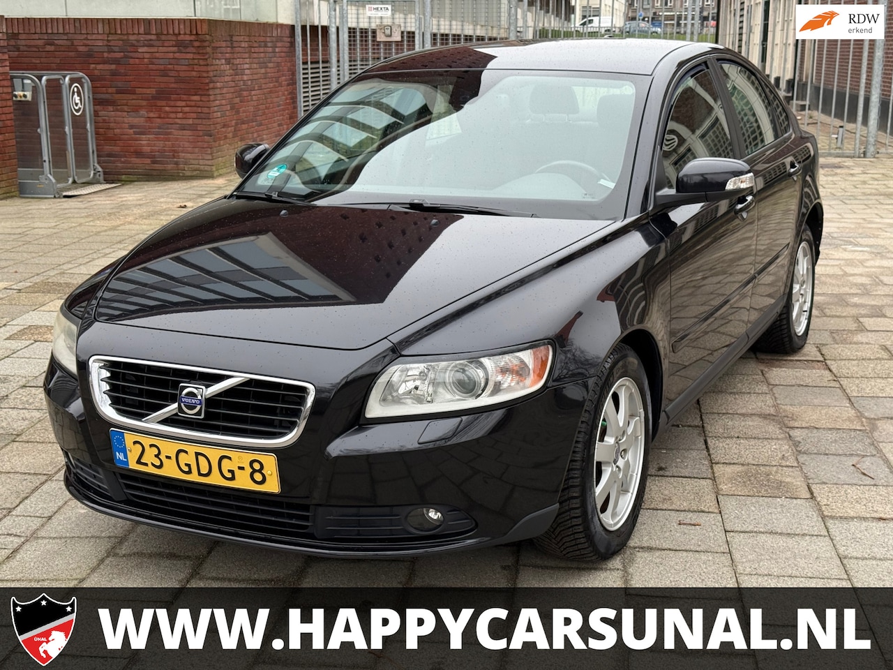 Volvo S40 - 1.8 Kinetic 1.8 Kinetic, AIRCO, APK GEKEURD - AutoWereld.nl