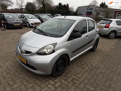 Toyota Aygo - 1.0 | Airco | 5 Deurs | NWE Distributieketting