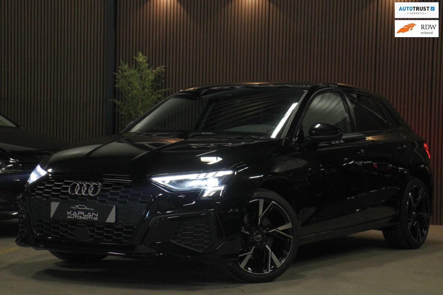 Audi A3 Sportback - 40 TFSIe 3X S-Line Matrix Leder ACC BTW Stoelverw Keyless Garantie - AutoWereld.nl