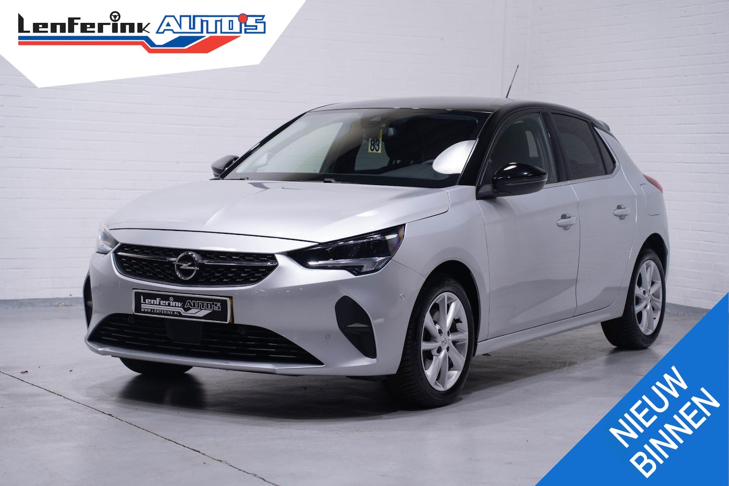 Opel Corsa - 1.2 Elegance Apple carplay Camera Navi Clima Leder/stof PDC v+a - AutoWereld.nl