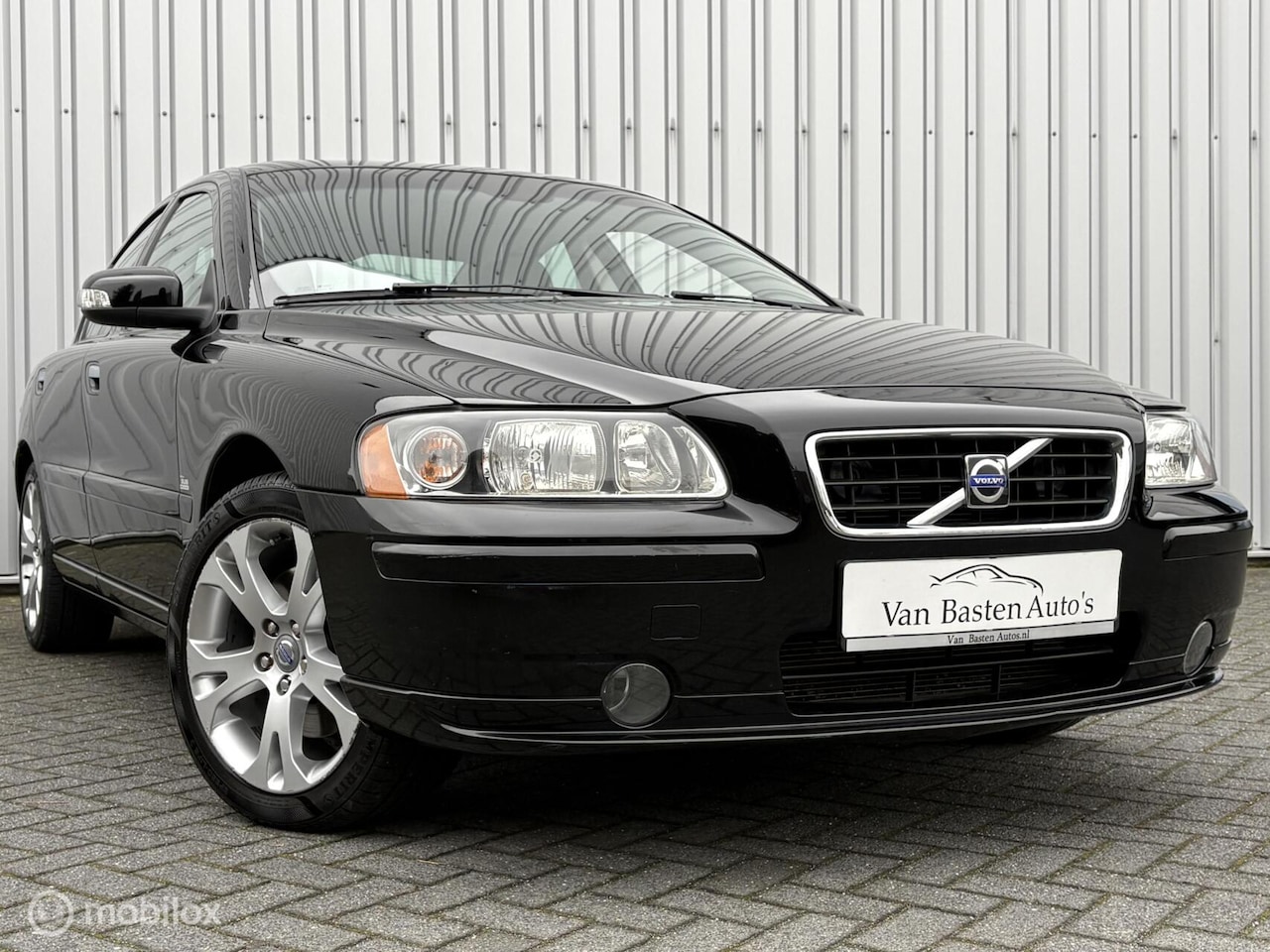 Volvo S60 - 2.4 Drivers Edition | Aut | Leder | Trekhaak | 09 | Youngtimer | Volledige historie | - AutoWereld.nl