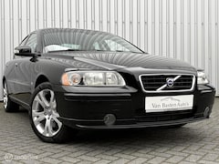 Volvo S60 - 2.4 Drivers Edition | Aut | Leder | Trekhaak | 09 | Youngtimer | Volledige historie |