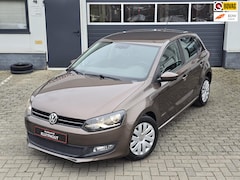 Volkswagen Polo - 1.4-16V Highline