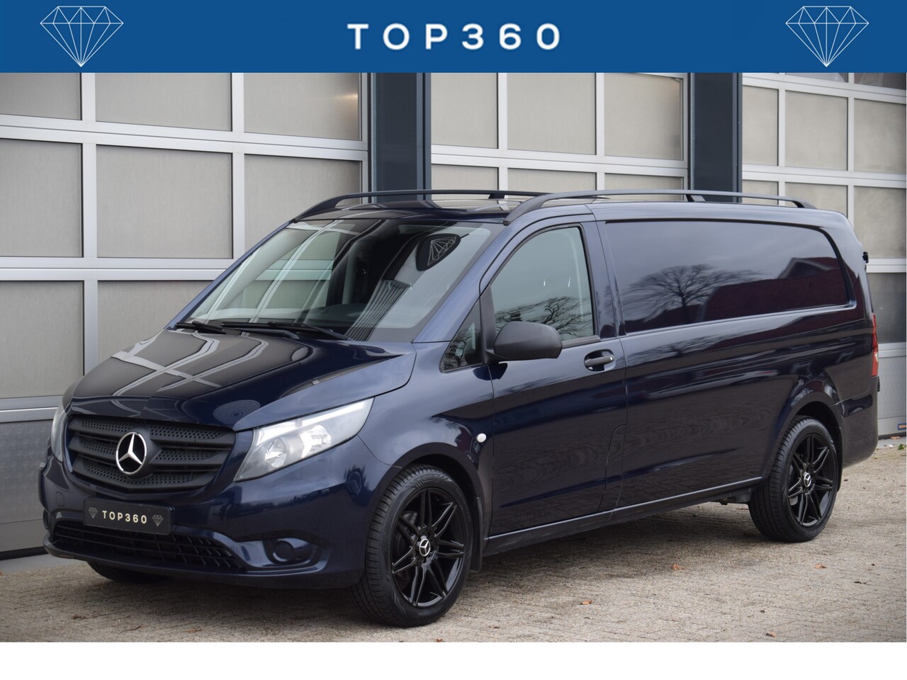 Mercedes-Benz Vito - 114 CDI Extra Lang Donkerblauw Metallic! | Trekhaak - AutoWereld.nl