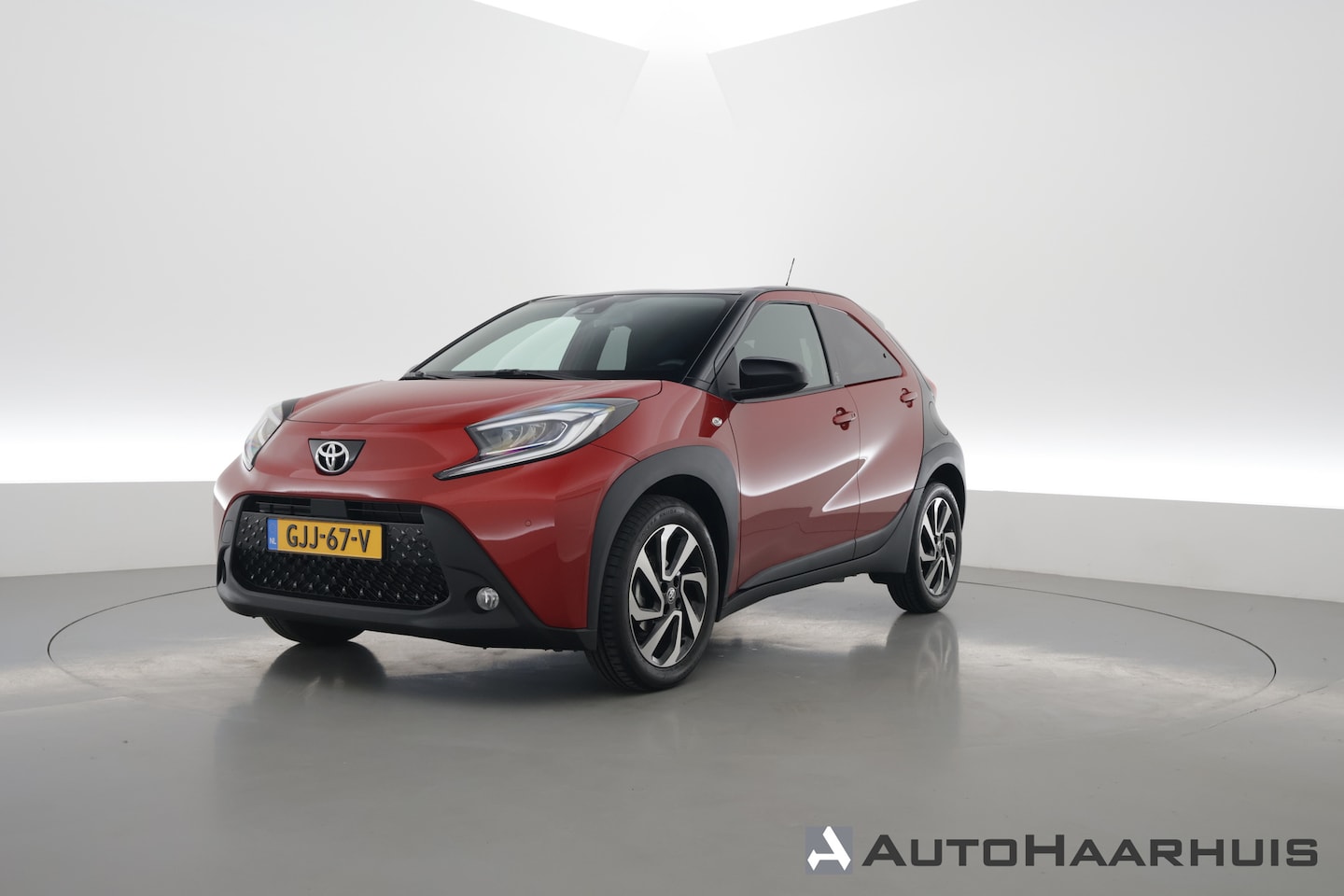 Toyota Aygo X - 1.0 VVT-i MT Envy | Adapt. Cruise | Keyless | Apple CarPlay & Android Auto | Camera+PDC | - AutoWereld.nl