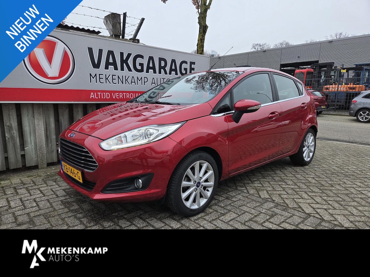 Ford Fiesta - 1.0 EcoBoost Titanium 16"/Cruise/Navigatie/PDC - AutoWereld.nl