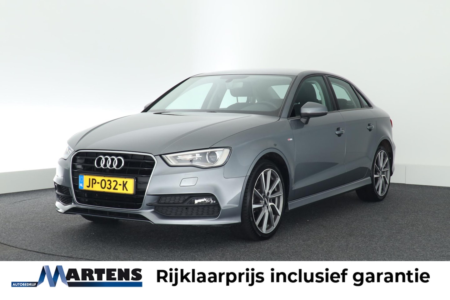Audi A3 Limousine - 1.4 TFSI 150pk CoD S-Line Adrenalin Xenon Navigatie - AutoWereld.nl