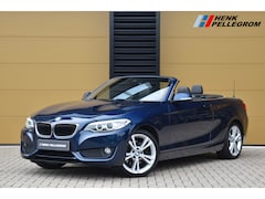 BMW 2-serie Cabrio - 228i Sport Line * Sportstoelen * Navigatie Professional * Keyless * Trekhaak