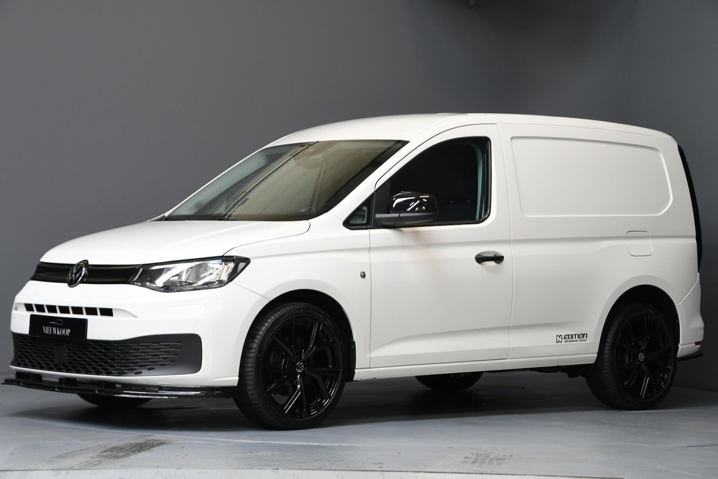 Volkswagen Caddy Cargo - 1.5 TSI N-EDITION | AIRCO | BLUETOOTH | ELEKT RAMEN - AutoWereld.nl
