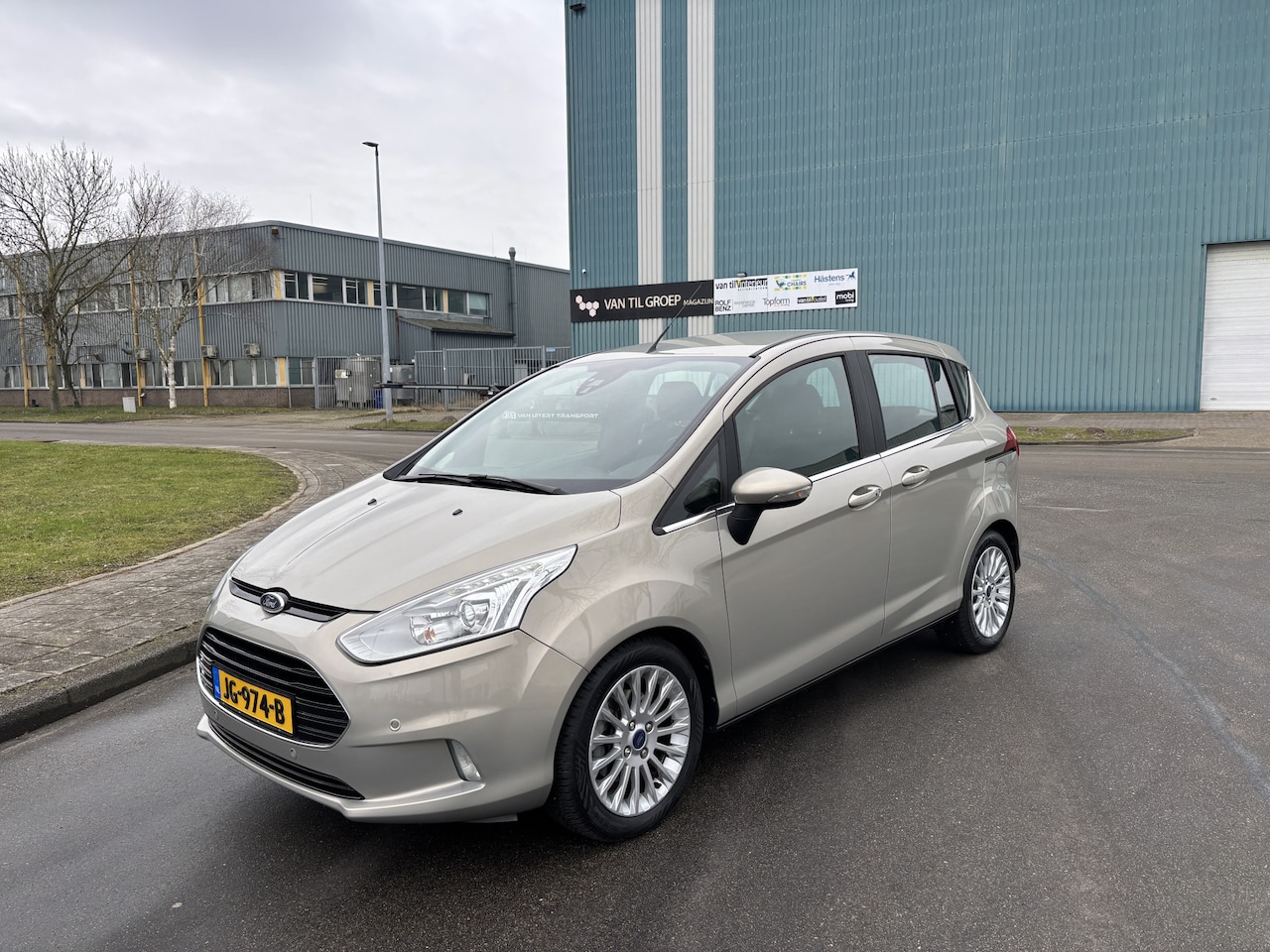 Ford B-Max - 1.6 TI-VCT Titanium Automaat 105 PK. Distributieriem en waterpomp vervangen bij 72.000 KM - AutoWereld.nl