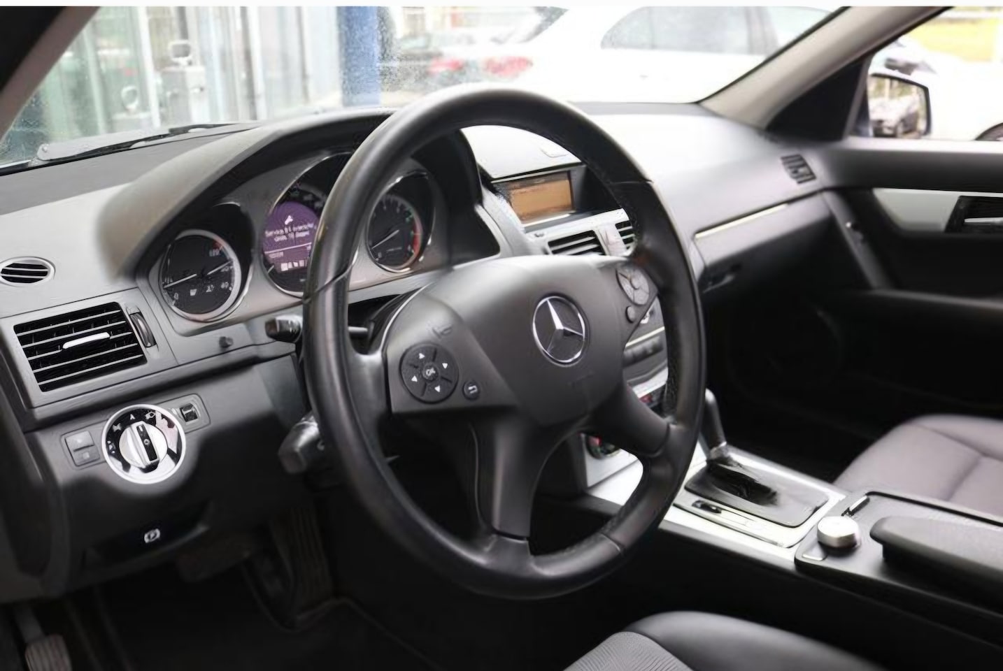 Mercedes-Benz C-klasse Estate - 180 CGI BlueEFFICIENCY Business Class Avantgarde - AutoWereld.nl