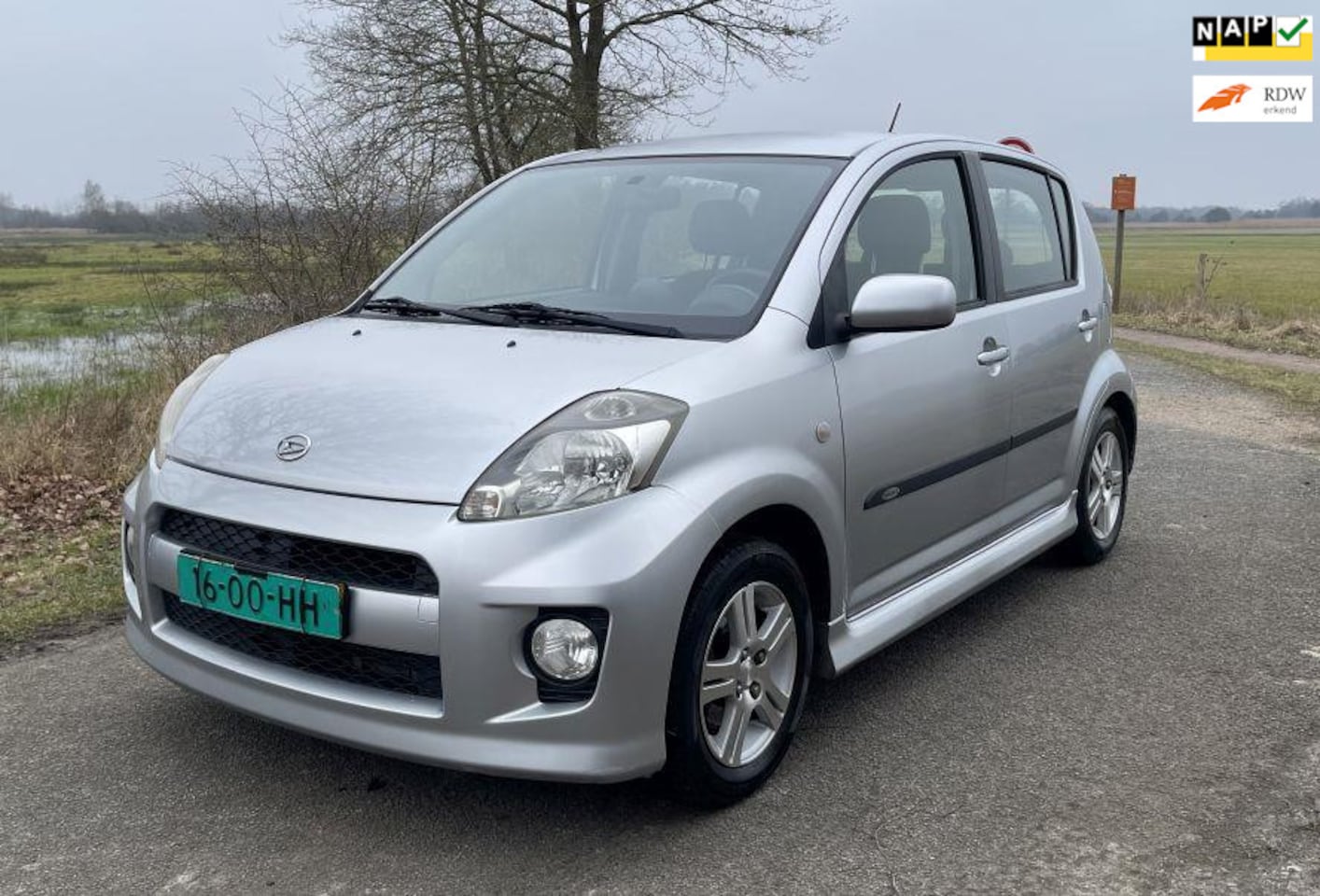 Daihatsu Sirion 2 - 1.3-16V Sport Nieuwe APK Inruil is mogelijk - AutoWereld.nl