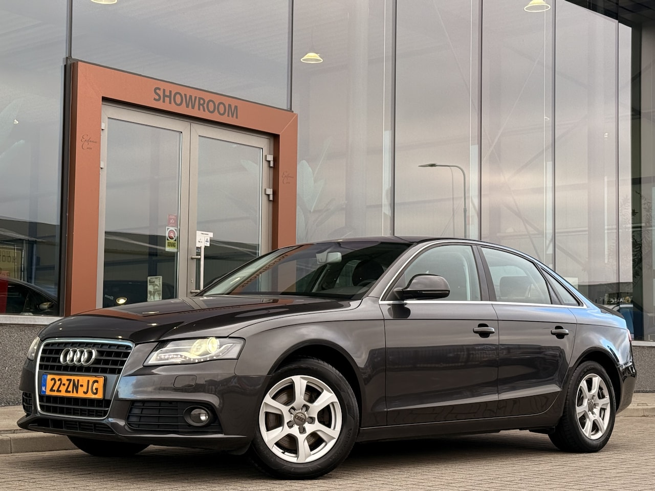 Audi A4 Limousine - 1.8 TFSI Pro Line | Cruise | Climate Controle | MMI | 6 Versnellingen | - AutoWereld.nl