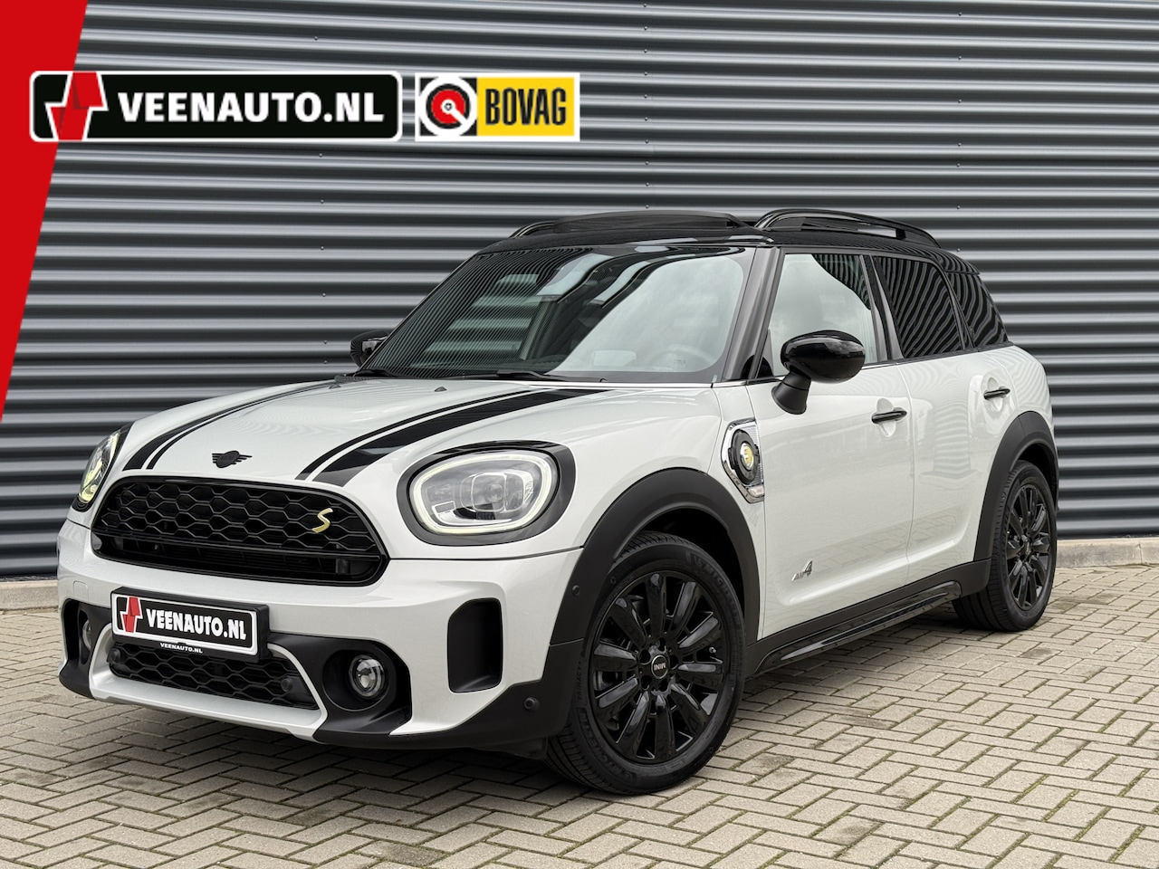 MINI Countryman - 1.5 Cooper SE ALL4 Yours Pano/Camera/Leder/Apple - AutoWereld.nl